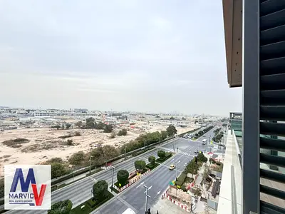 Brand New | Spacious Layout/ Ready