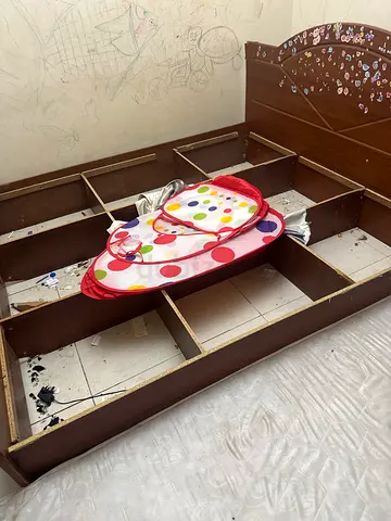 Bed frame