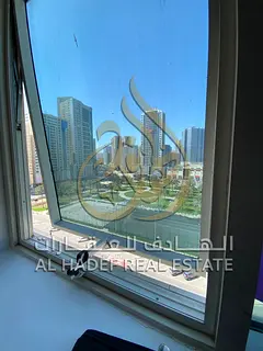 Al Hadef Real Estate is proud to present a spacious and premium family apartment located in the vibr