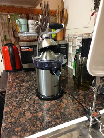 Ikon Citrus Juicer for Fresh Juice