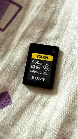 Sony card 960 GB