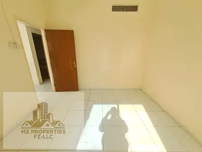 2bhk near to park neat and clean building only 35000
