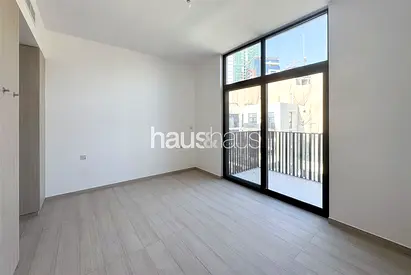 Spacious Layout | Vacant | Kitchen Appliances