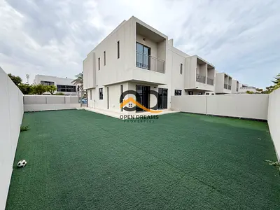 Spacious 3BR Townhouse + Maid Room | Family Community | Al Zahia