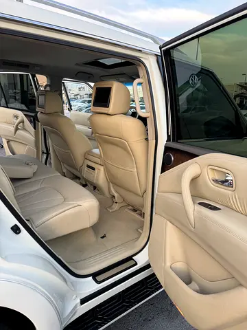 2014 Infiniti QX80 — фото 18