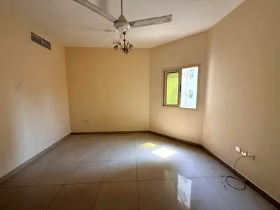 غرفه وصاله / تكييف مركزي - 2 حمام - اطلاله مفتوحه - غاز مركزي - مساحه جيده - قريب من جميع الخدمات والمرافق العامه