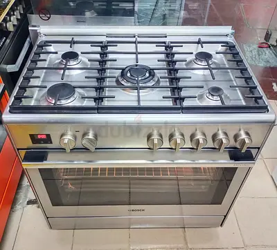 Bosch 5-Burner Gas Stove and Oven series 8 model like new condition  perfect working digital display
