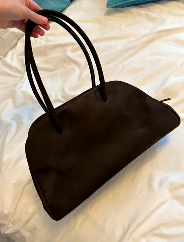 Shoulder deep brown bag