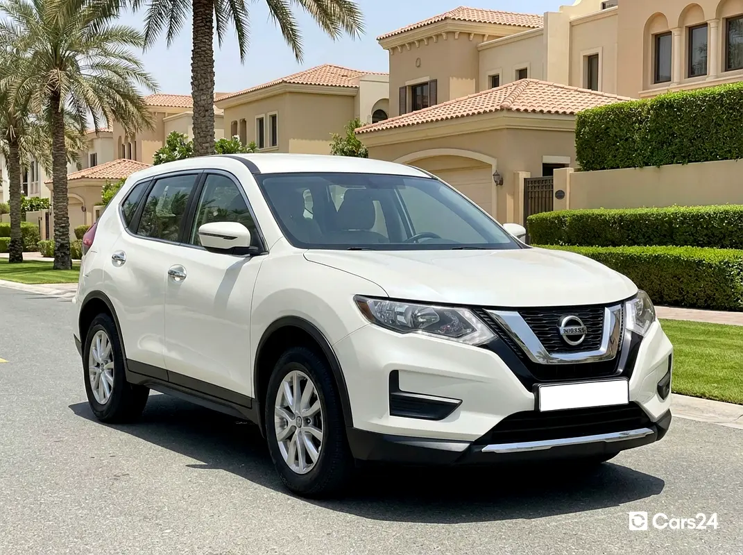 Nissan X-Trail 2022 — photo 1 of 13