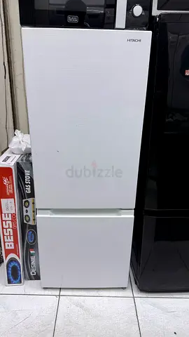 Fridge Hitachi bottom freezer perfect condition