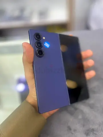 Samsung Galaxy Z Fold 6 256 GB with box