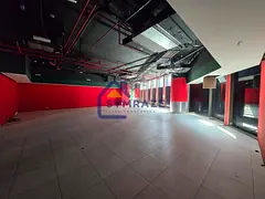 High Footfall | Semi Fitted | Prime Location