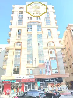 Building for sale, freehold for all nationalities, ground + 10 floors, with an income of 10%