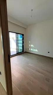 4BR Villa | Vacant | Balcony &amp; Park Views