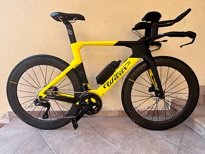 Size M Wilier Triestina Triathlon Carbon Racing Bike , Shimano Di2 105