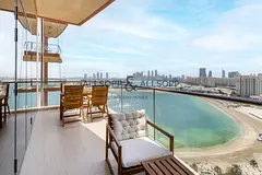 STUNNING SEA VIEW - 2BR + Maids Room in Palm Jumeirah