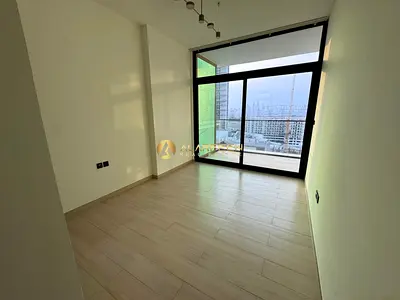 شقة بغرفة نوم واحدة | بن غاطي إميرالد JVC | شرفة وإطلالة على الأفق