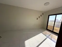 Master bedroom and living room - Second tenant - Annual rent - Family accommodation - Central air co