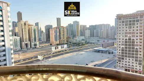 LEVISH 3BHK APARTMENT+PARKING FREE HUGE SIZE PRIME LOCATION READY TO MOVE