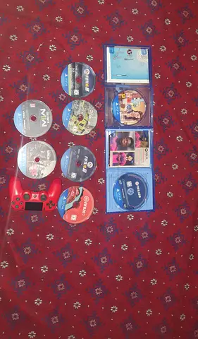 Ps4 original controller with 8 cds for 420