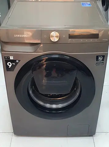 Samsung 9kg Washing Machine door in door 1400 rpm speed for spin
