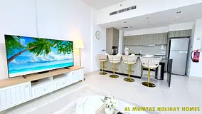 Luxury 1 Bedroom Apartment | Fully Furnished | All Bills Included | Holiday Home