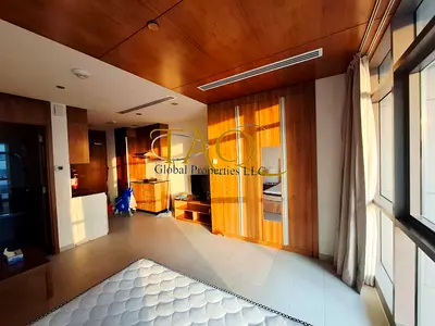 Spacious studio multiple units 1 min to bus stop@46k 4 chques
