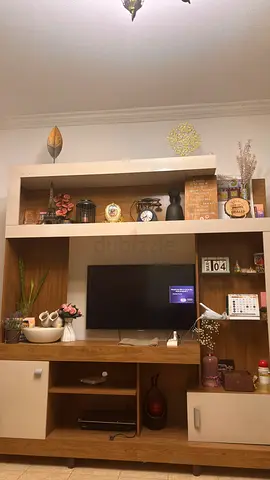 Tv unit only without tv and decorative items