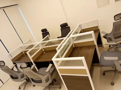 Office Workstation with Chairs