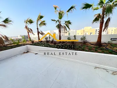 LUXURY BRAND NEW PENTHOUSE WITH WARDROBE-FREE MAINTENANCE-SIX CHEQUE POSSIBLE-EASY EXIT FROM DUBAI