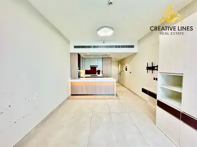 Fitted Kitchen Appliances || Ready To Move spacious Studio Apartment