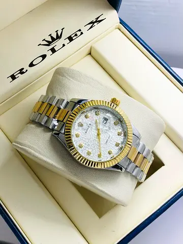 Rolex Datejust 41 – Silver Sunray Diamond Dial – Two-Tone Gold