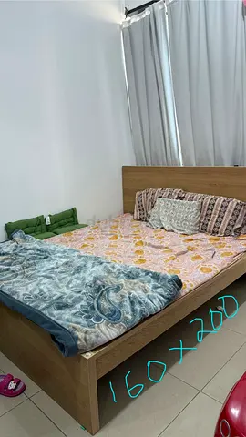 Queen Size Bed without Mattress 160x200