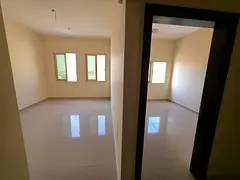 A nice apartment in a new building with modern finishing and comfortable spaces.