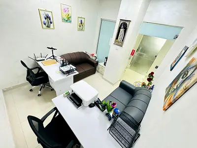 OFFICE FOR FREEZONE COMPANY|SPACIOUS & FULLY FURNISHED OFFICE FOR RENT