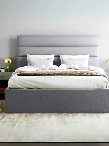 Brand new Queen size bed storage bed family bed nd medical mattress queen bed