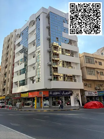 🏢 للبيع | بناية سكنية / تجارية – أم الطرافة، الشارقة