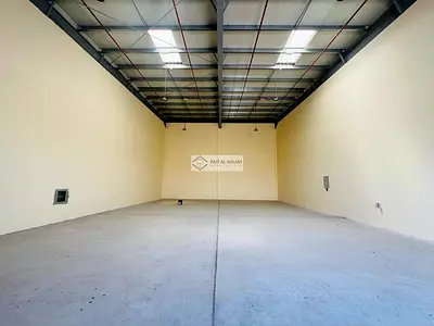 Brand New/2200 sqftWarehouse for Rent industrial Area 17,Sharjah