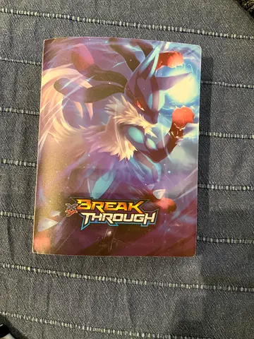 Pokemon Binder XY Breakthrough