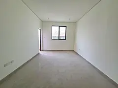 No comeshan no deposit 12chk pymant lxury and brand new apartment with balcony with master room
