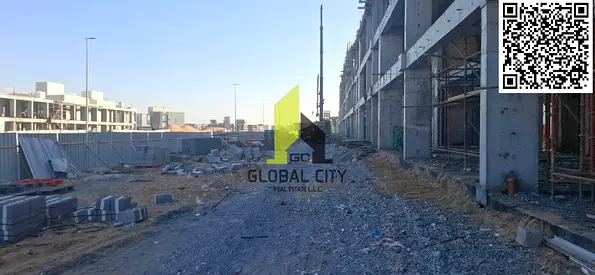 شقة بغرفة نوم واحدة للبيع على الخارطة، في مجمع أزها السكني، سكن عامرا، مساحة إجمالية 950 قدم مربع، مع موقف سيارات، موقع ممتاز، شرفة، خطة سداد ميسرة