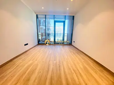 1 bhk | Vacant l Unfurnished l Pool View