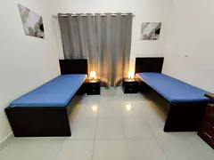 Premium Executive Twin Sharing Master Bedroom | Indian girl | 5 mins Burjuman metro | No commission