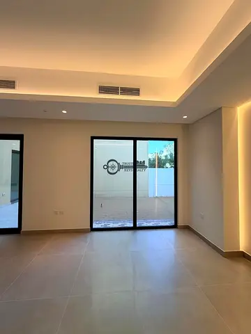 Spacious 4BR || Townhouse with Luxury living || Available for rent