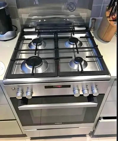 Siemens 4 Burner Gas Cooker Cast Iron With Full Safety 60 x 60 cm