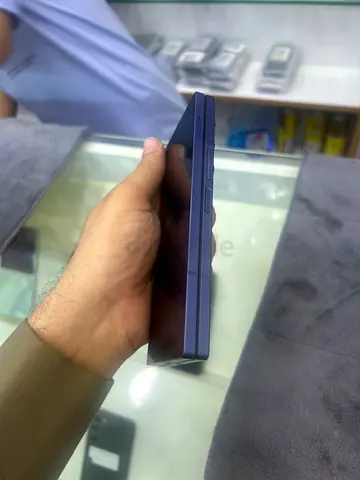 Samsung Galaxy Z Fold 6 256 GB with box