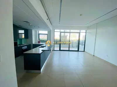 Panoramic View | Unfurnished | Ready to Move