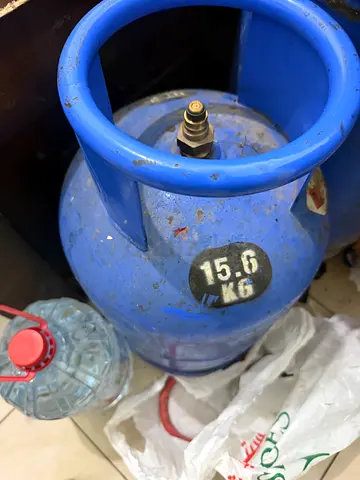 Gas cylinder urgent sale