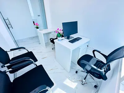 Premium Office for rent | Free All Utilities | Direct from Owner