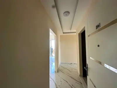 نحن اكثر من مجرد خدمه لانك تستاهل الافضل  في قلب المدينة، قريب من كل ما تحتاجه". "سكن مهيأ يجمع بين الراحة والخدمات". "استمتع بأسعد الأحياء السكنية".